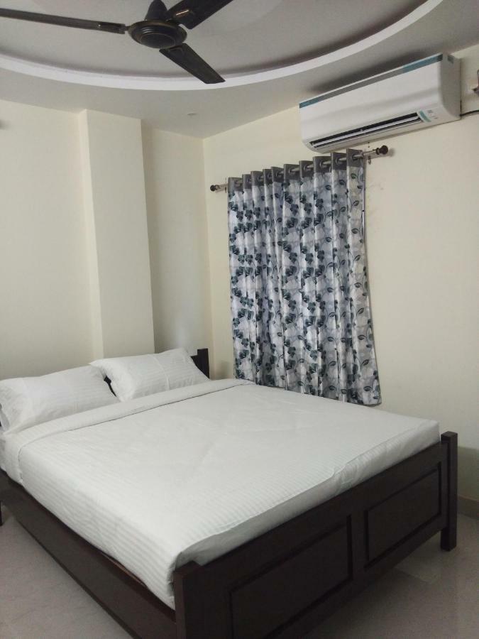 Feel Like Home -Guest House Near Tenneti Park วิสาขปัตนัม ภายนอก รูปภาพ